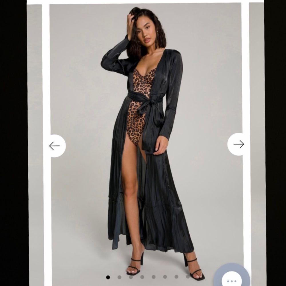 Good American After Dip Robe.🔥🔥